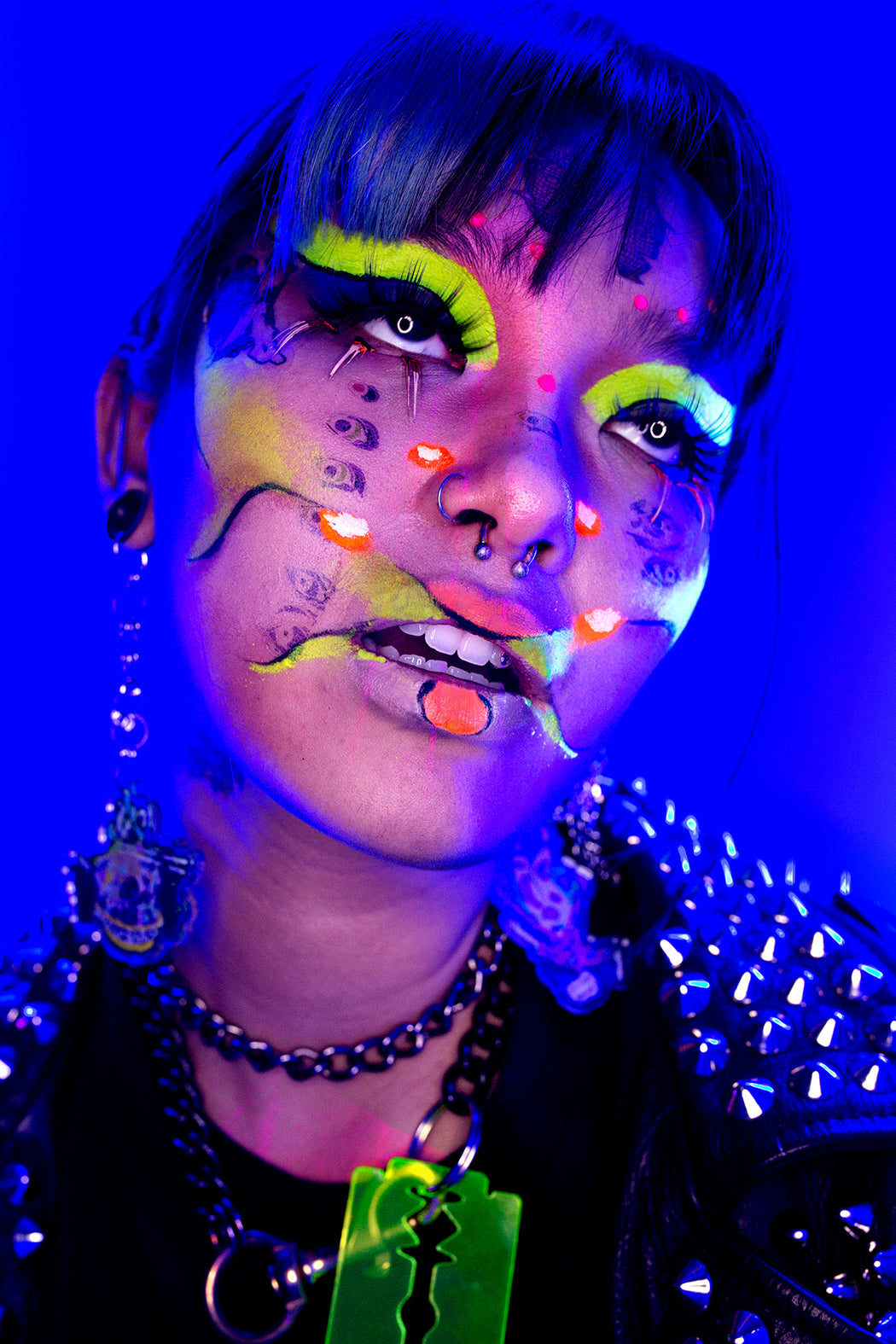 Falling Girl & Ramen Earring